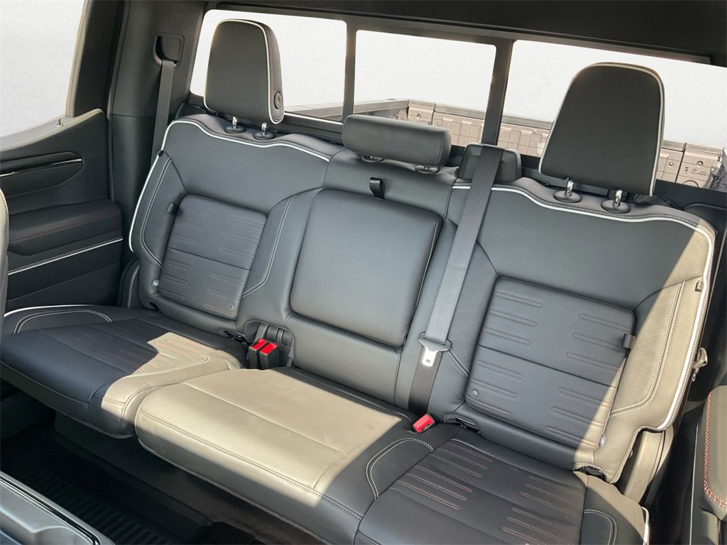 2025 Gmc Sierra 1500 AT4X photo 7