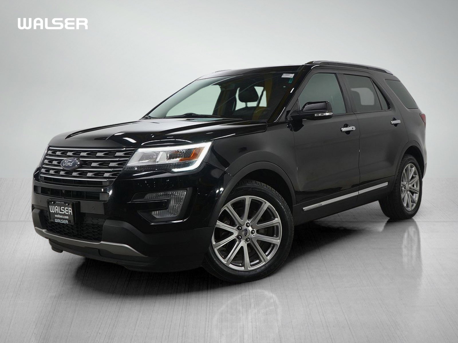 2016 Ford Explorer Limited's photo