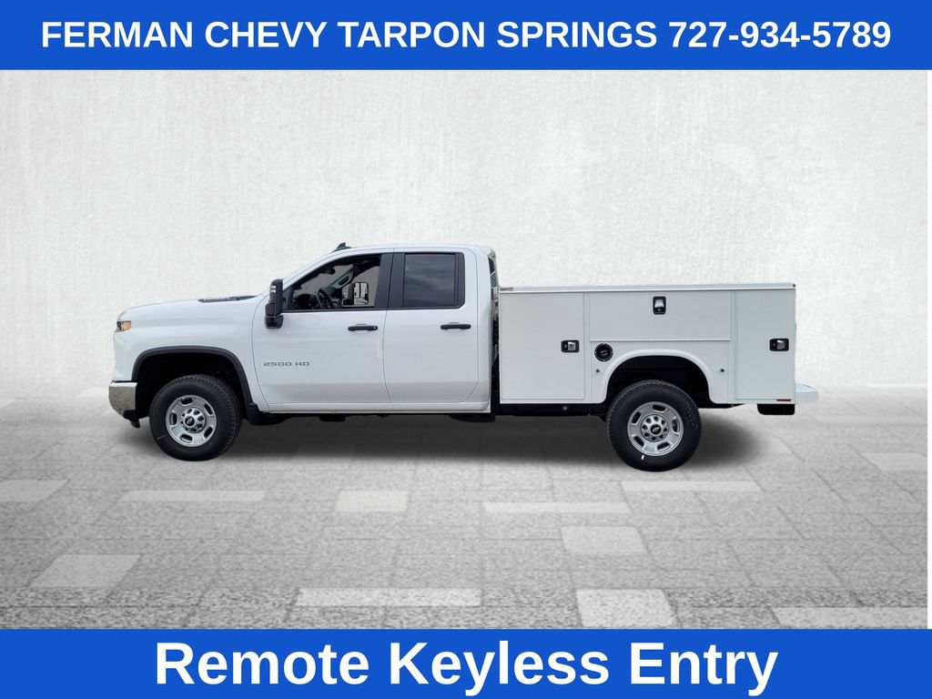 2025 Chevrolet Silverado 2500HD photo 4