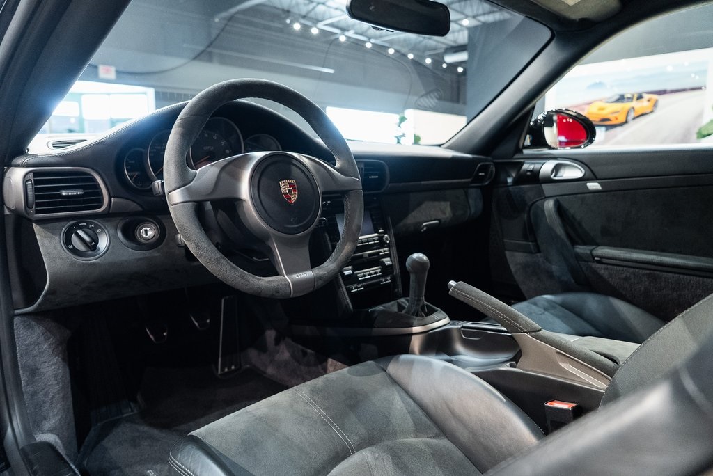 2010 Porsche 911 GT3 photo 21