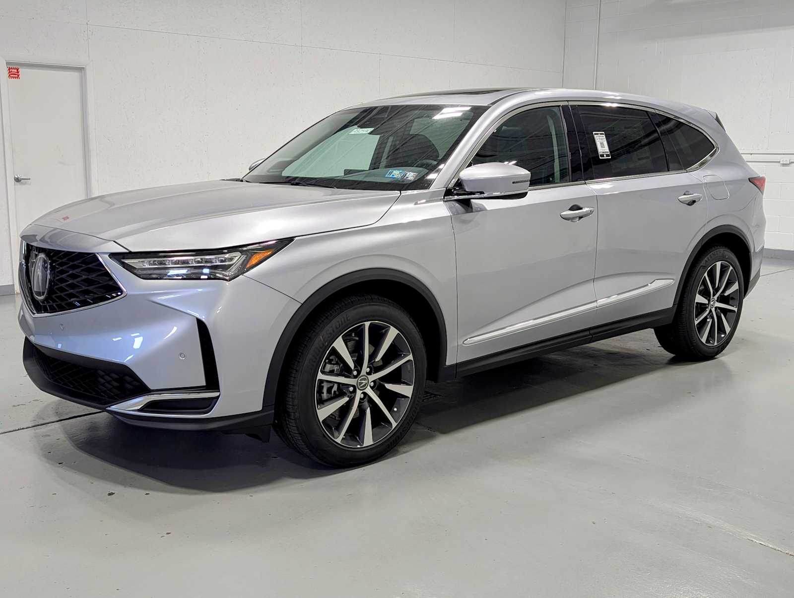 2025 Acura MDX Technology Package's photo