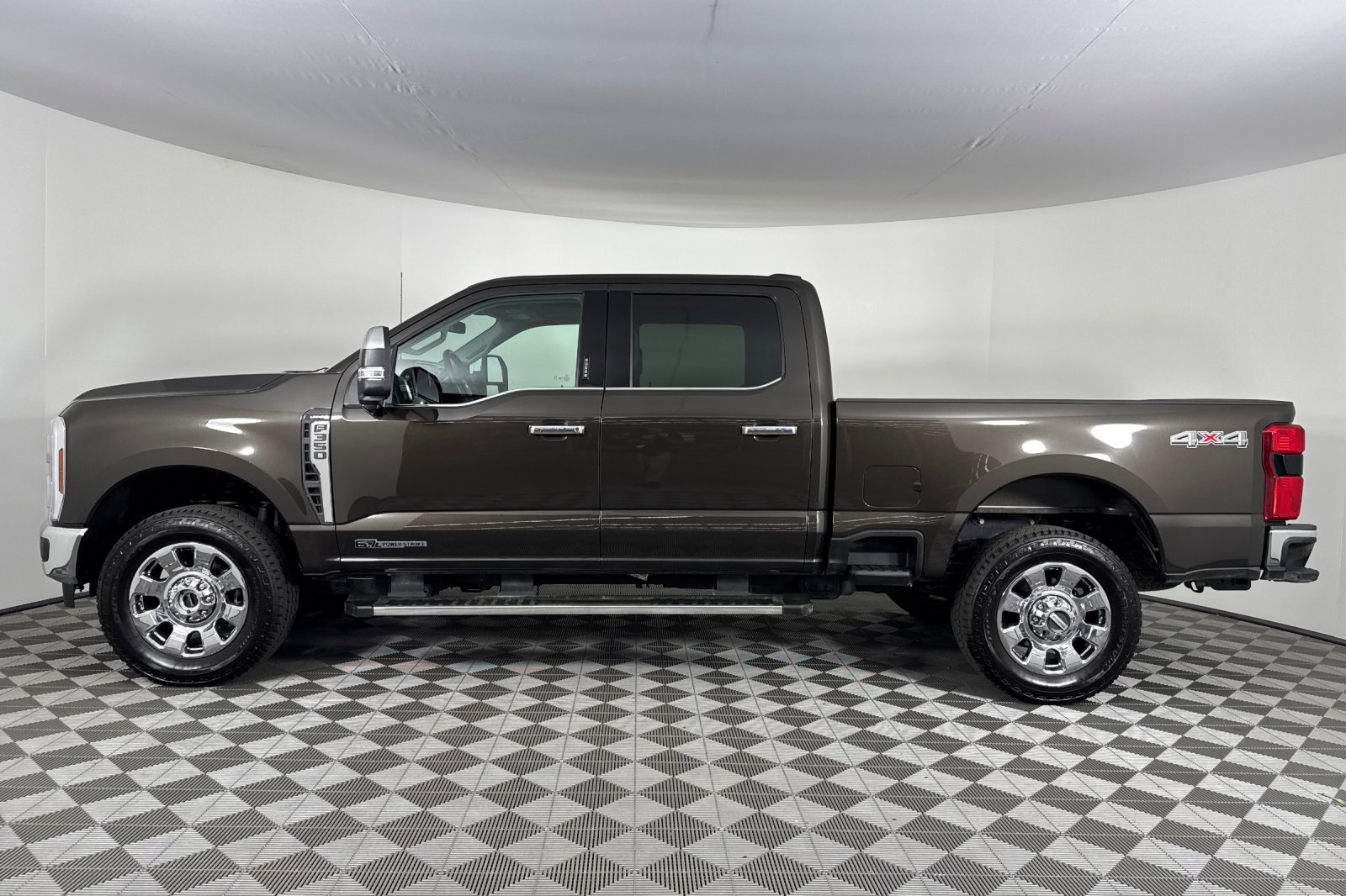 2024 Ford F-350 XL photo 7