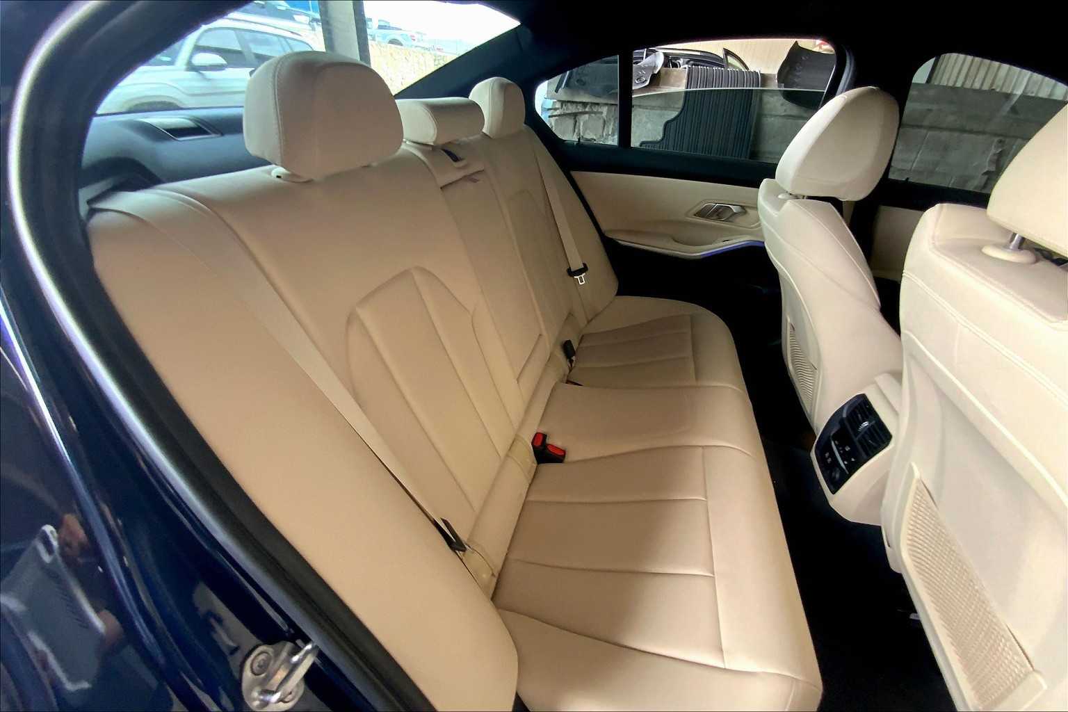 2019 Bmw 330i Sedan photo 18