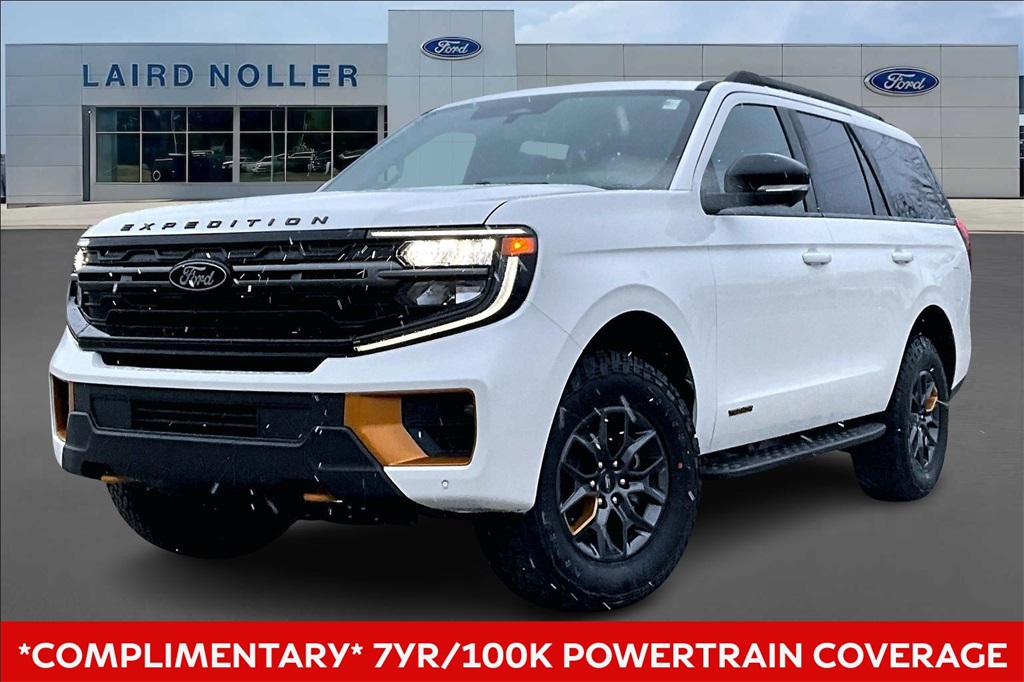 2025 Ford Expedition Tremor's photo