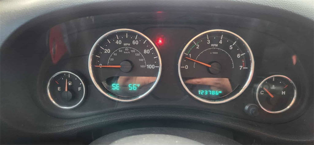 2015 Jeep Wrangler Sport photo 2