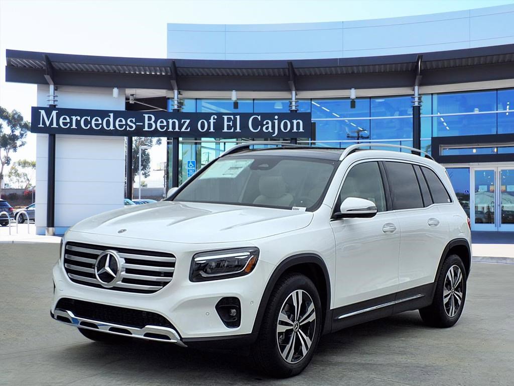 2026 Mercedes-Benz GLB GLB 250's photo