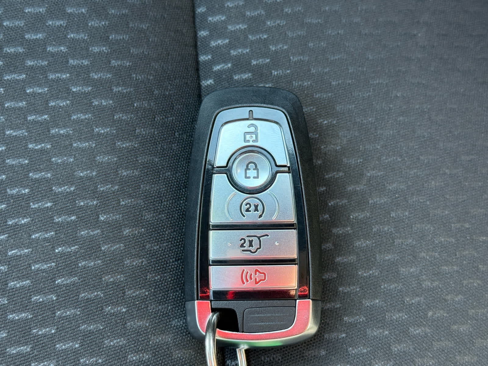 2023 Ford Escape ST-Line photo 7