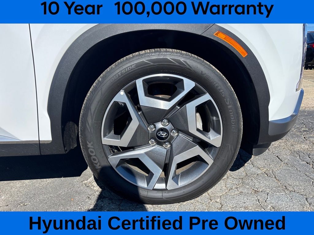 2025 Hyundai Palisade Limited photo 2