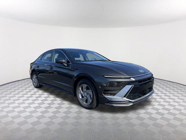 2026 Hyundai Sonata SE photo 3
