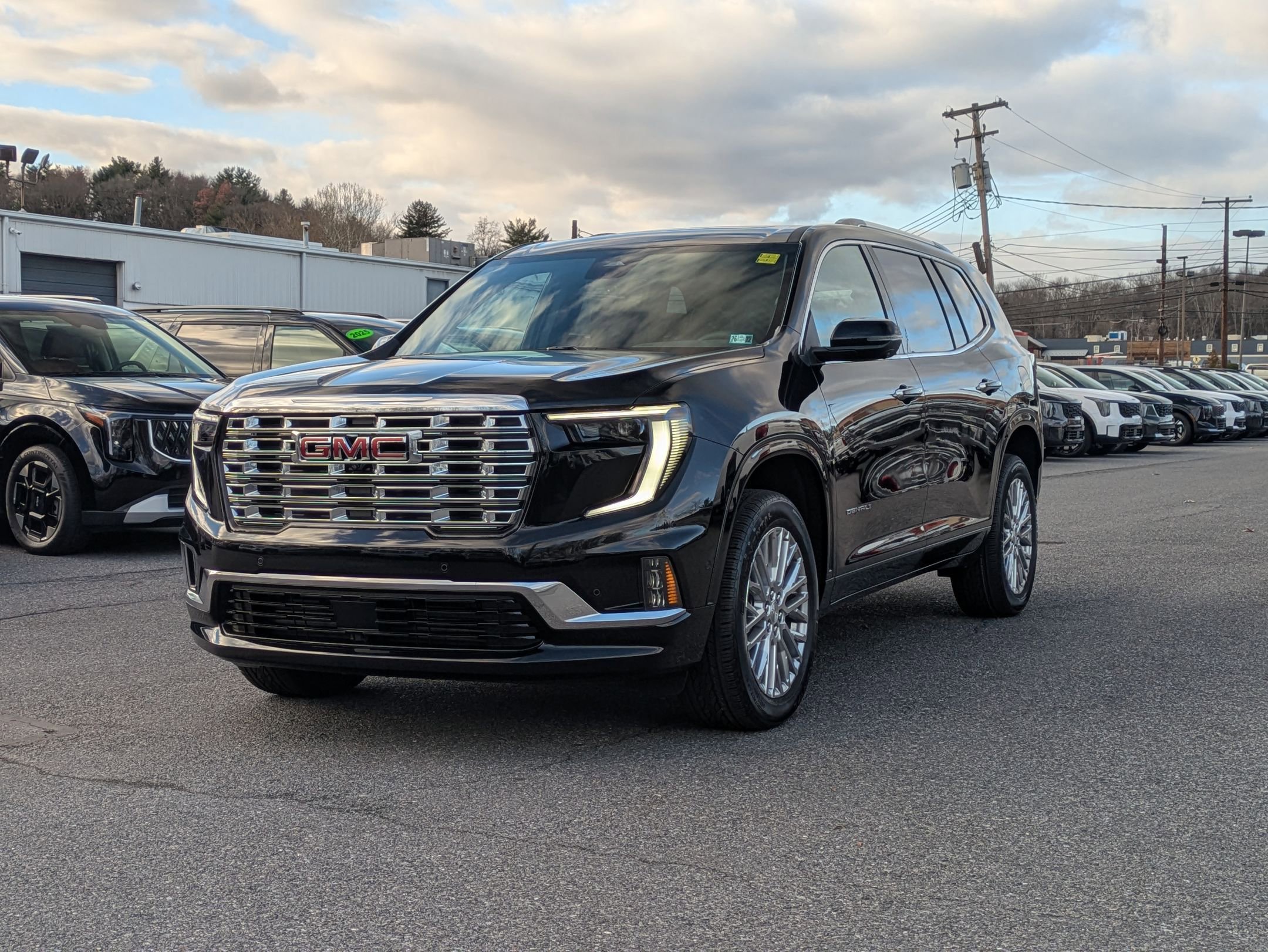2026 Gmc Acadia Denali photo 2