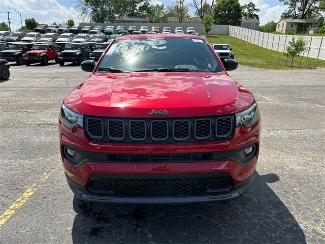 2025 Jeep Compass Latitude photo 4