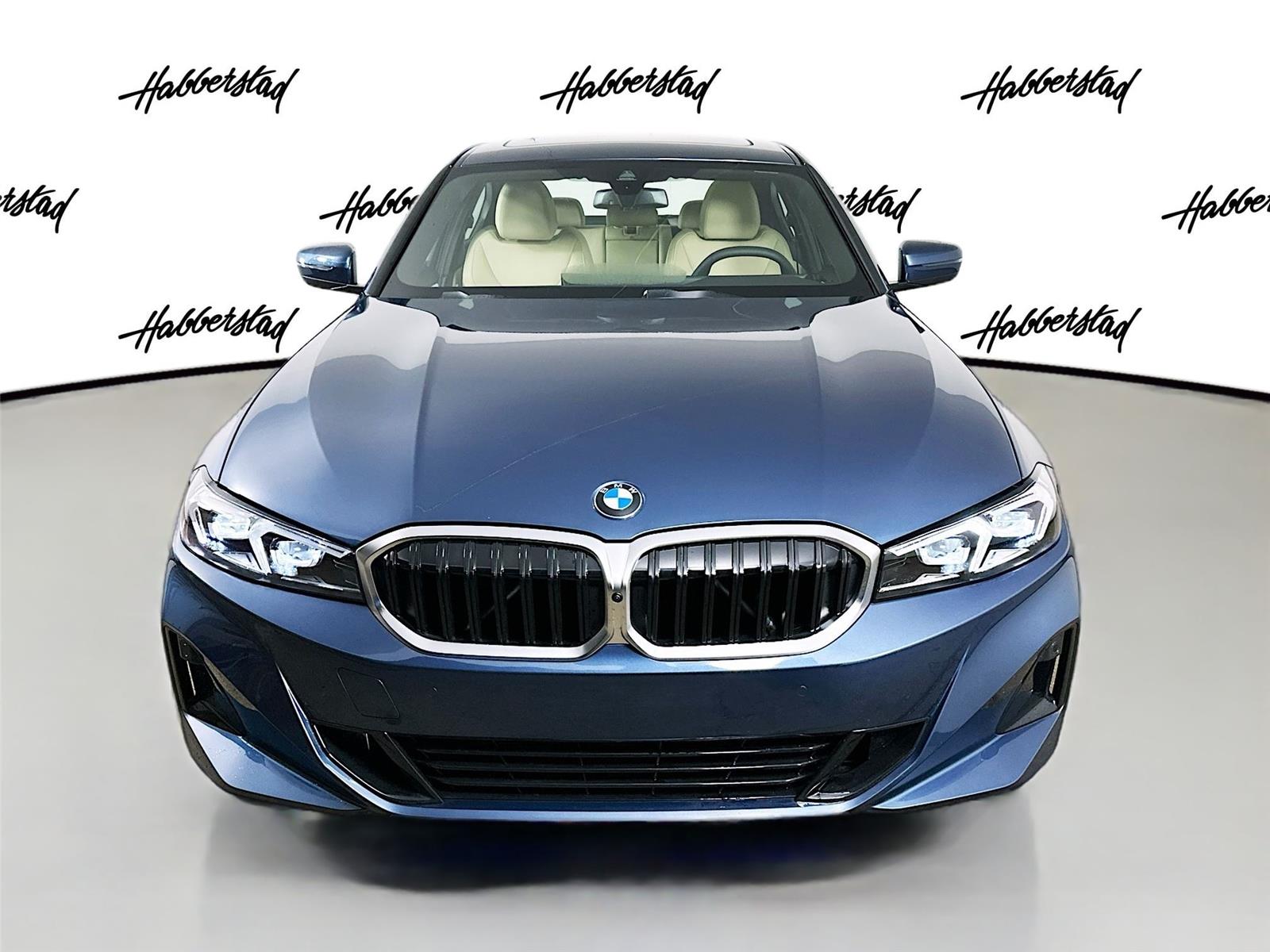 2025 Bmw 330i xDrive photo 2