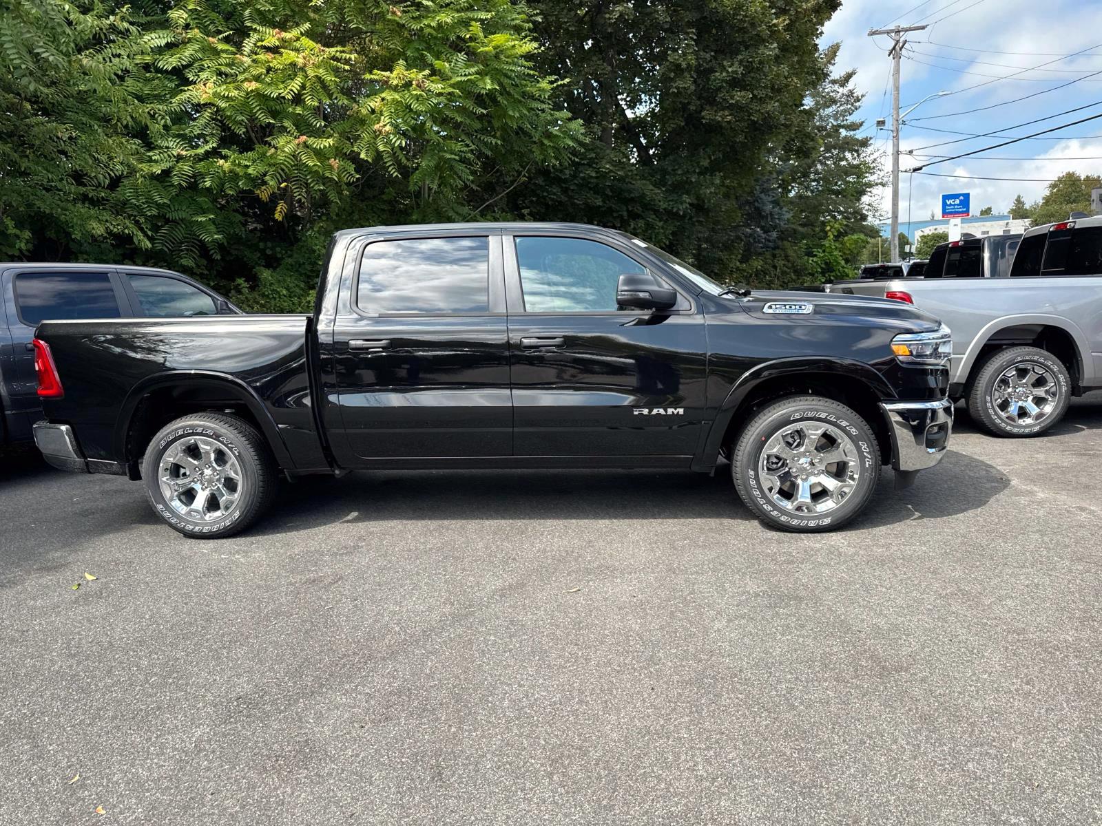 2025 Ram 1500 Big Horn photo 5