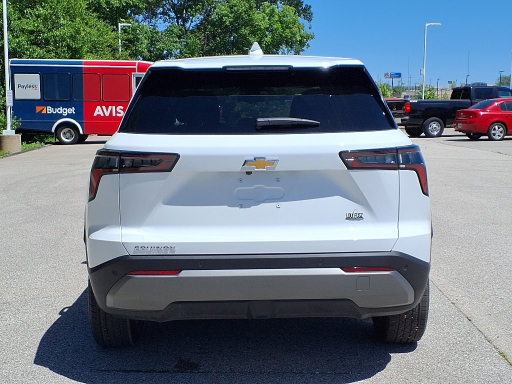 2026 Chevrolet Equinox LT photo 14