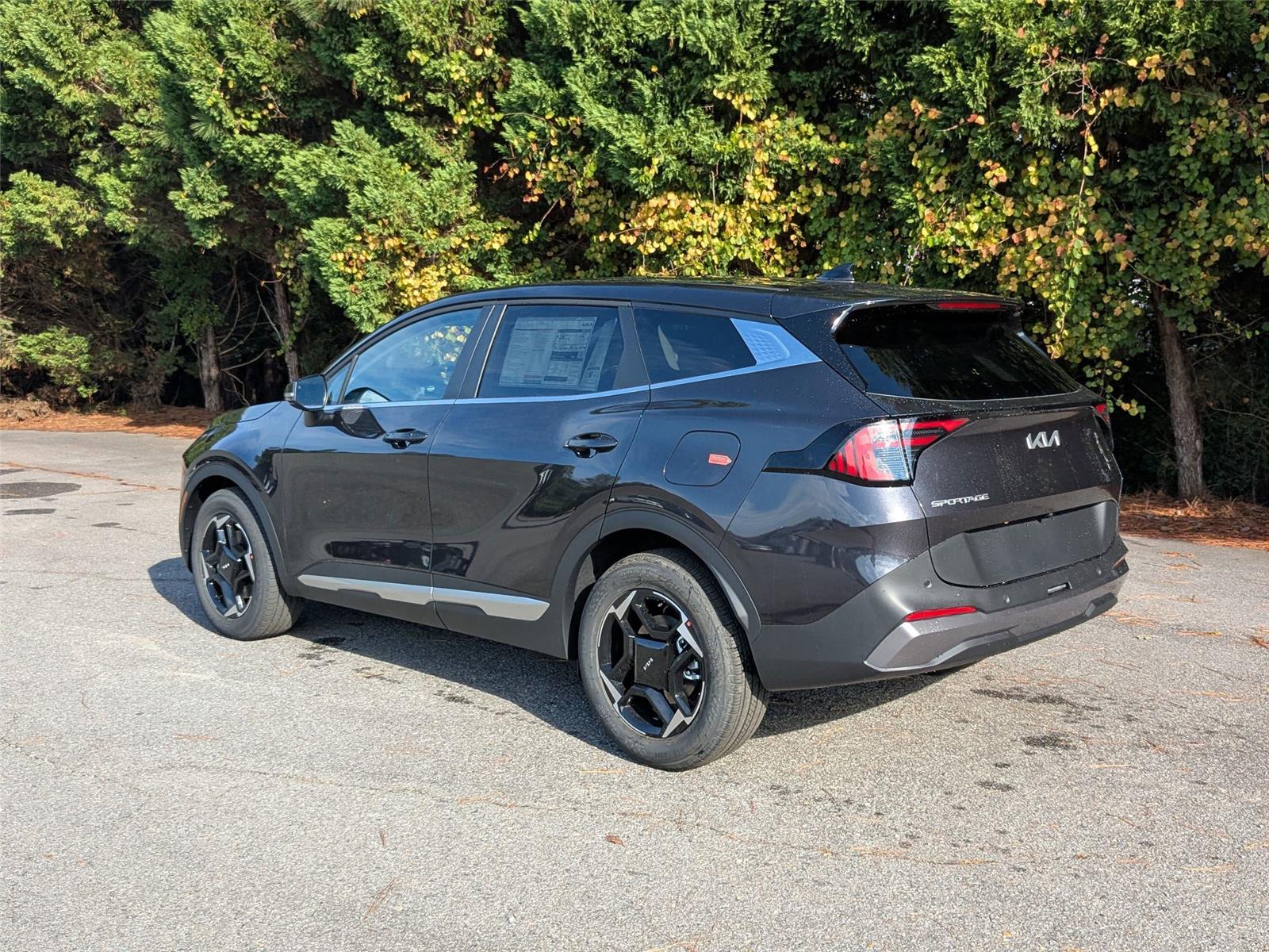 2026 Kia Sportage EX photo 7