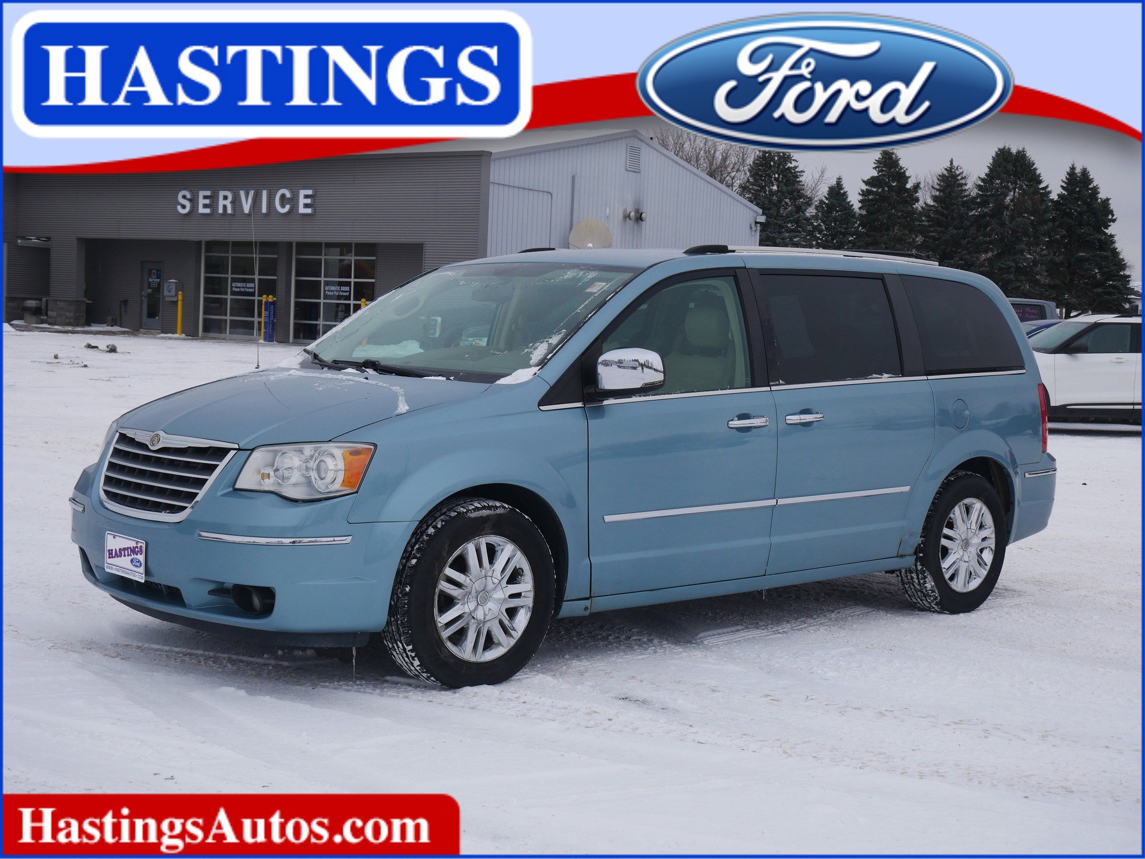 2009 Chrysler Town & Country Limited's photo