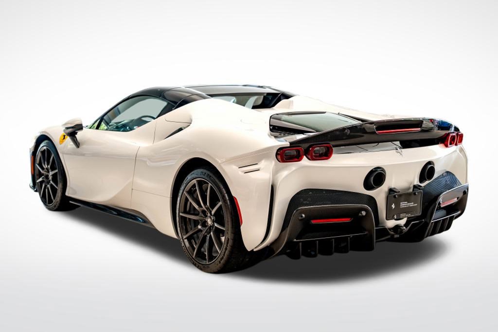 2025 Ferrari SF90 Spider photo 3