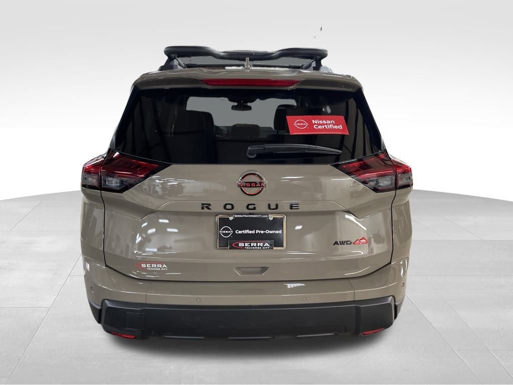 2025 Nissan Rogue SV photo 4