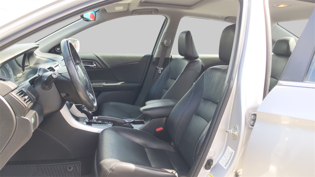 2013 Honda Accord EX-L photo 15
