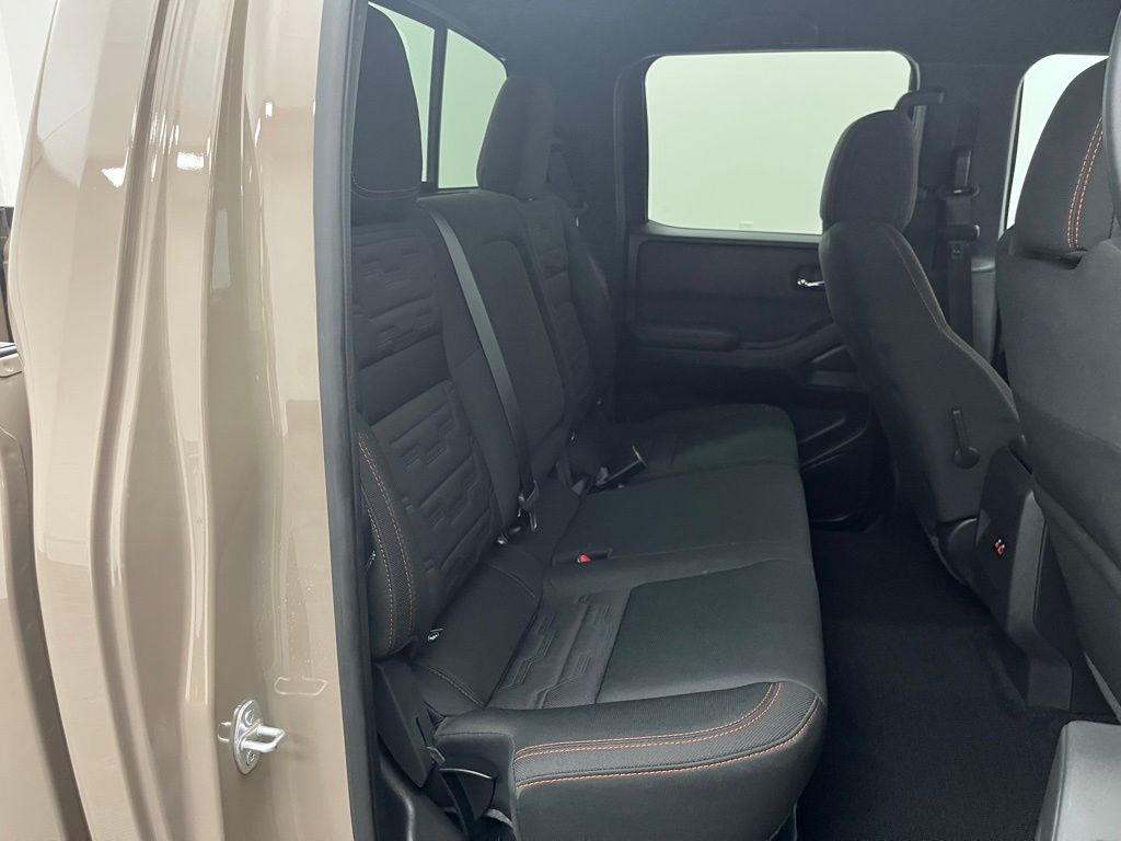 2023 Nissan Frontier PRO-4X photo 27