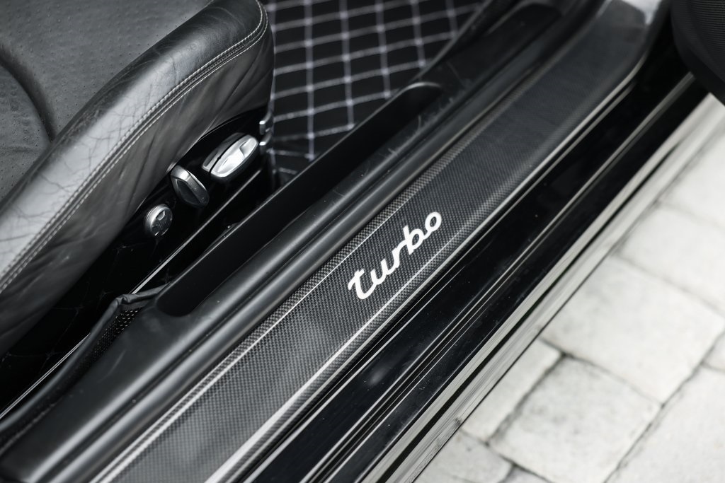 2009 Porsche 911 Turbo photo 33