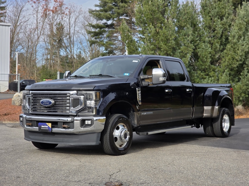 2022 Ford F-350 Lariat photo 4