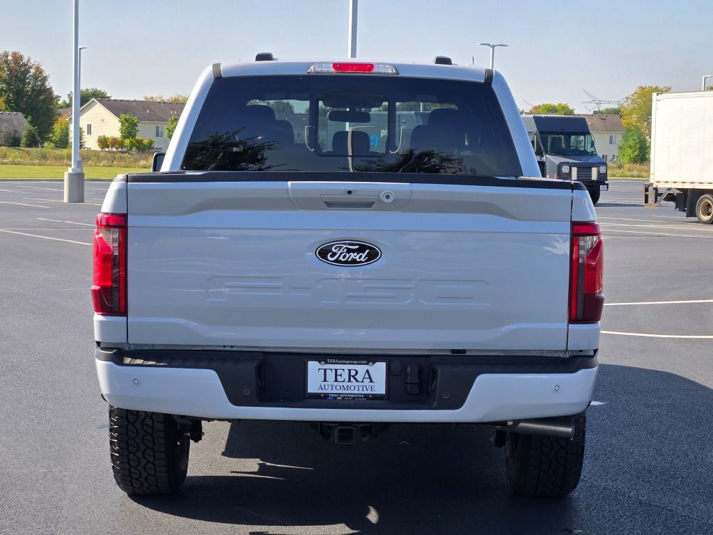 2025 Ford F-150 XLT photo 10