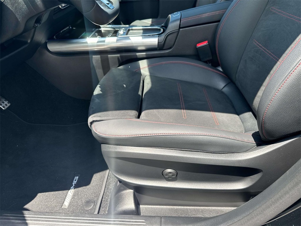 2025 Mercedes Benz GLA AMG 35 4MATIC photo 17