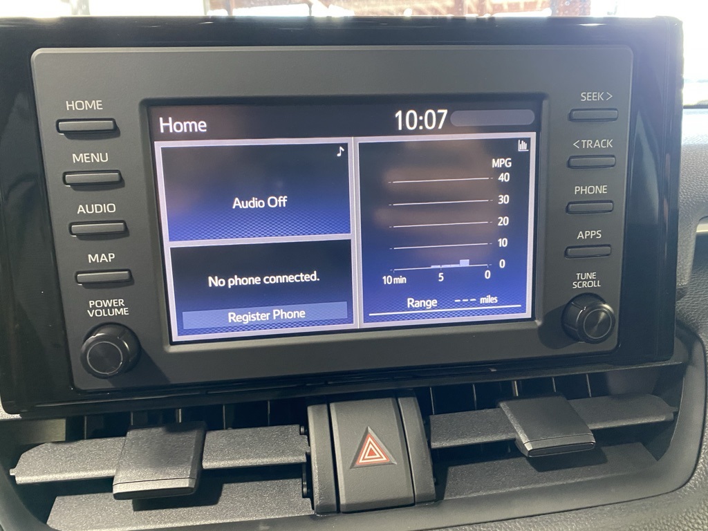 2025 Toyota RAV4 LE photo 38