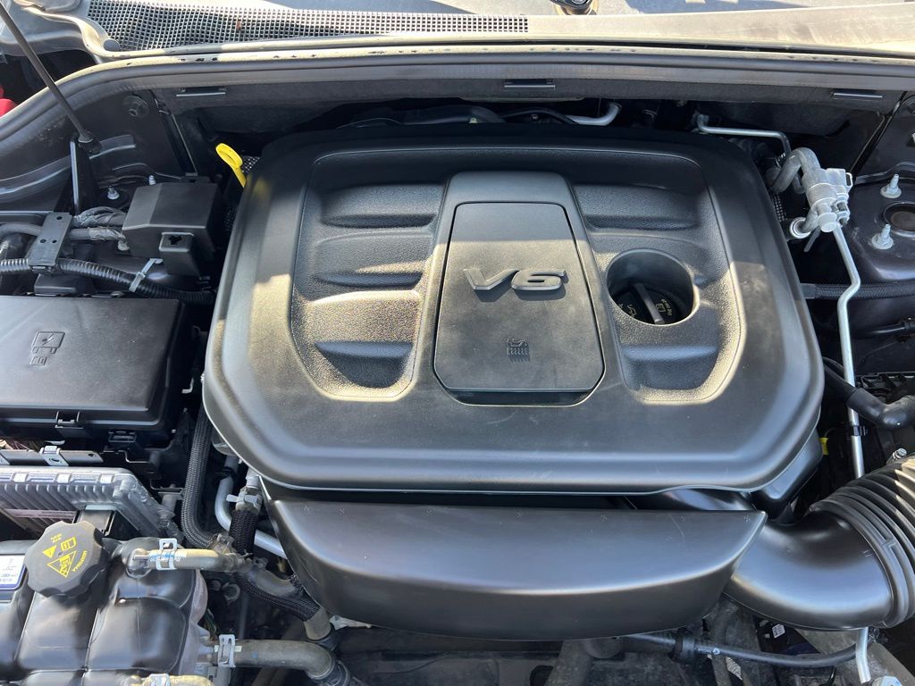 2020 Jeep Grand Cherokee Laredo E photo 40