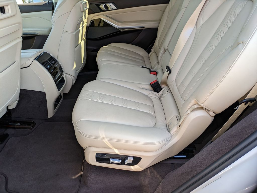 2019 Bmw X7 xDrive40i photo 23