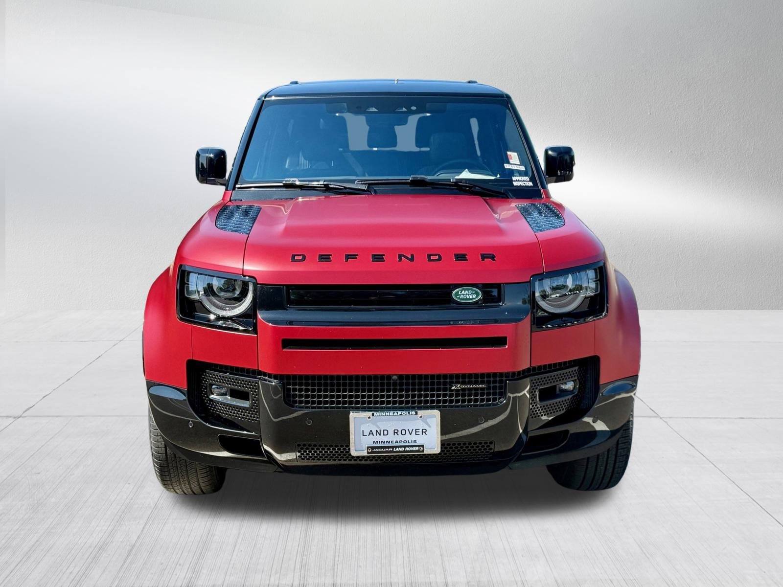 2022 Land Rover Defender X-Dynamic HSE photo 9