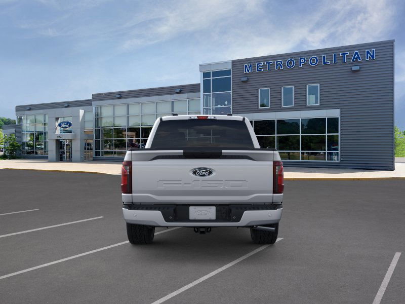 2025 Ford F-150 STX photo 4