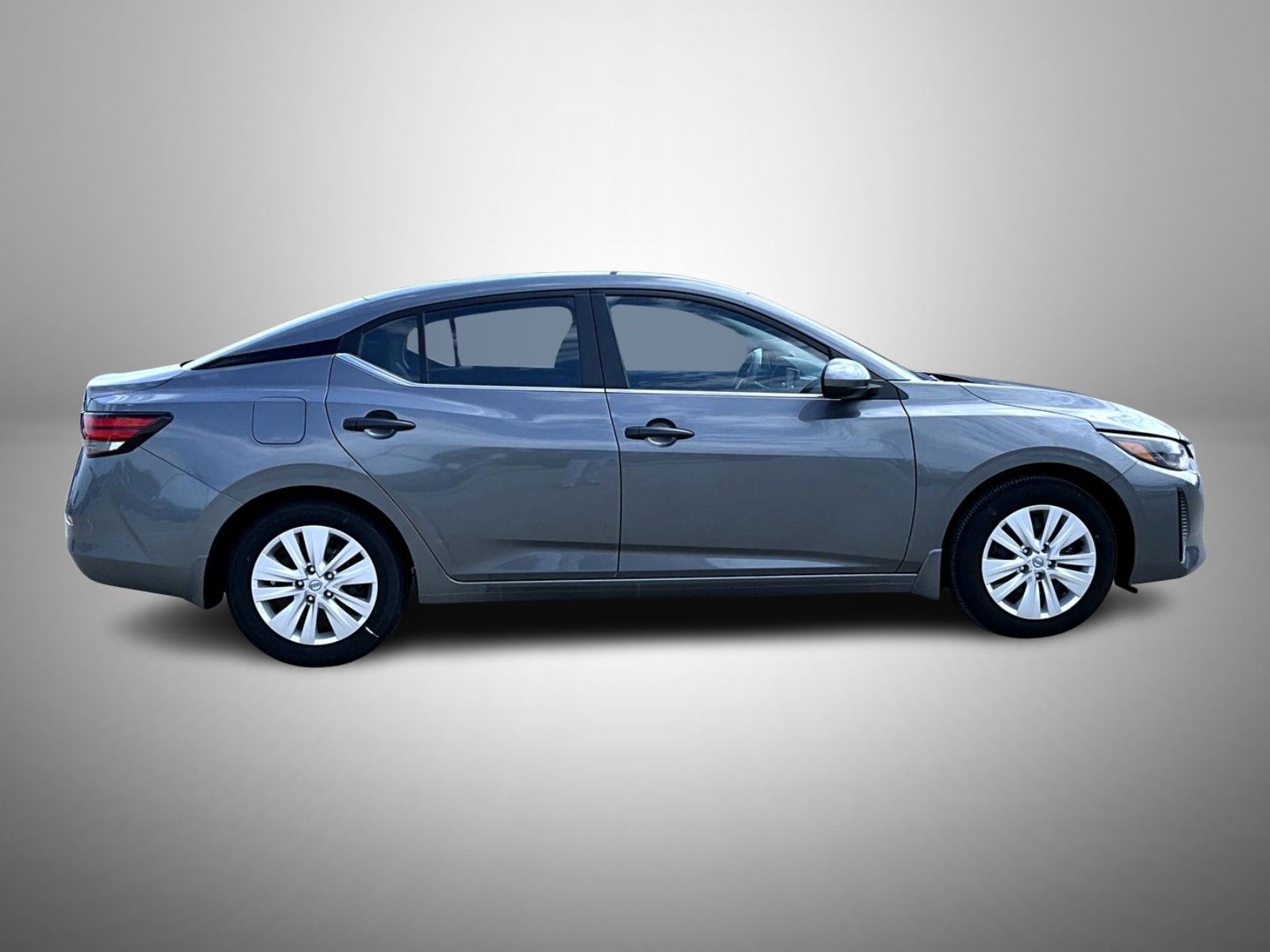 2025 Nissan Sentra S photo 4