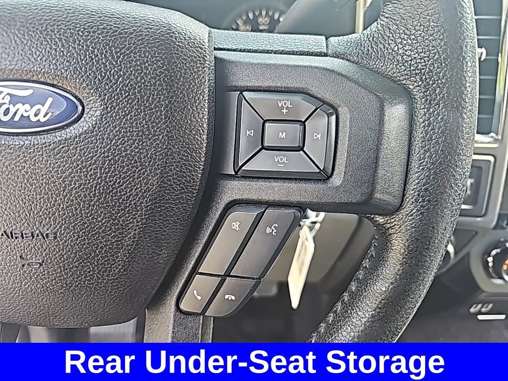 2016 Ford F-150 XLT photo 21