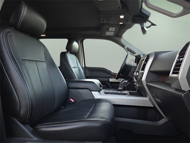 2019 Ford F-150 Lariat photo 14