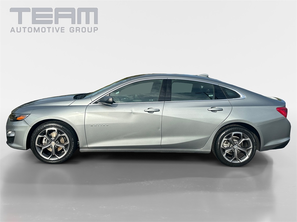 2024 Chevrolet Malibu 1LT photo 4
