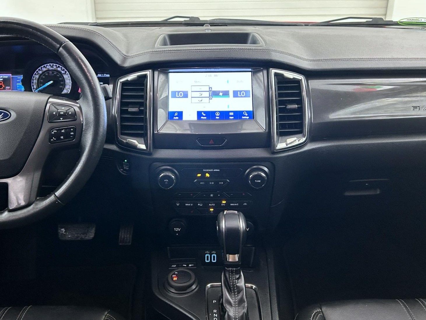 2022 Ford Ranger Lariat photo 11