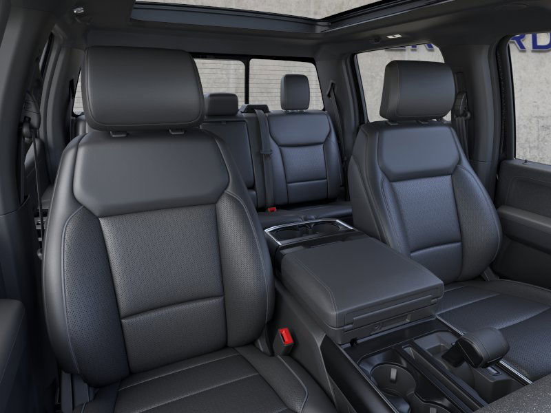 2025 Ford F-150 Lariat photo 2