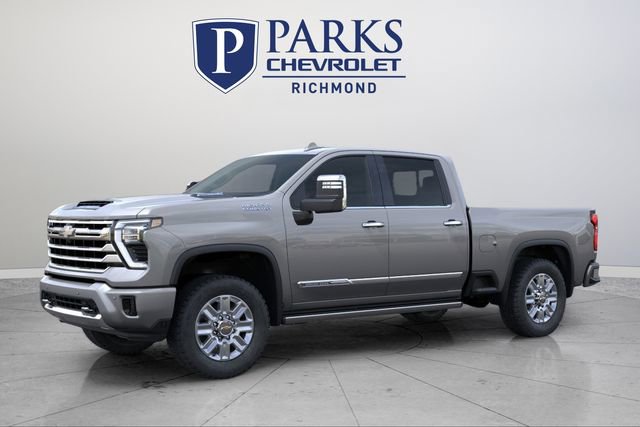 2026 Chevrolet Silverado High Country photo 2