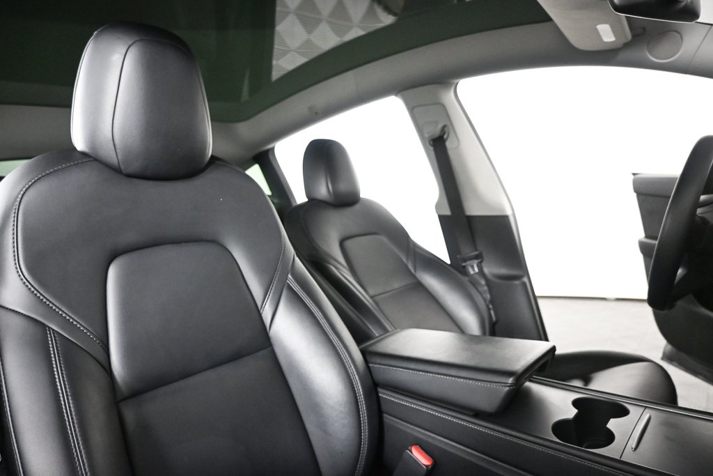 2022 Tesla Model Y Performance photo 16