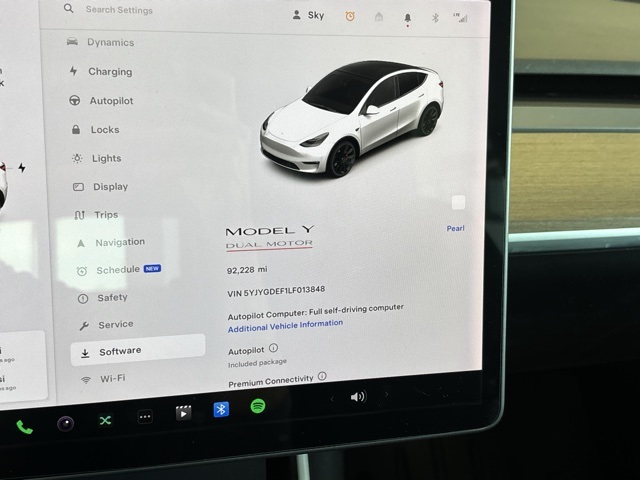 2020 Tesla Model Y Performance photo 16