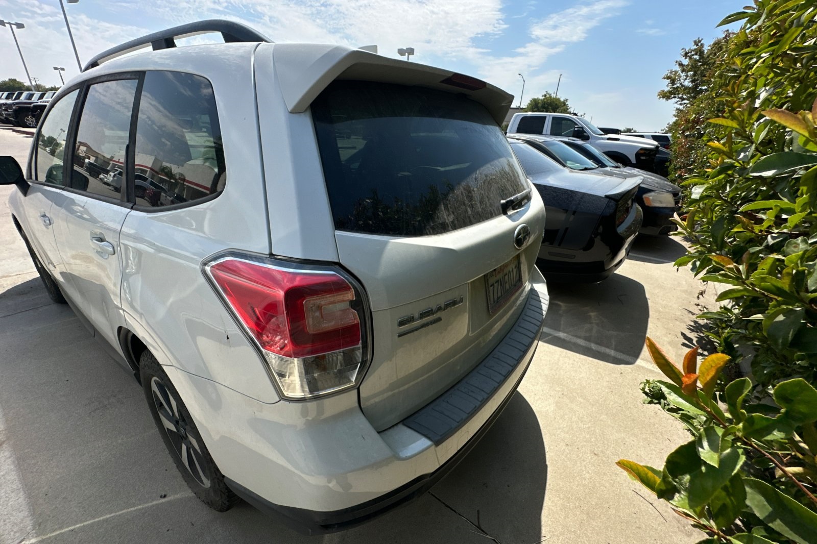 2018 Subaru Forester 2.5i Premium photo 2