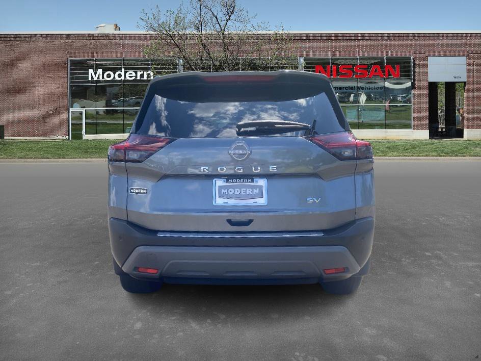 2023 Nissan Rogue SV photo 3