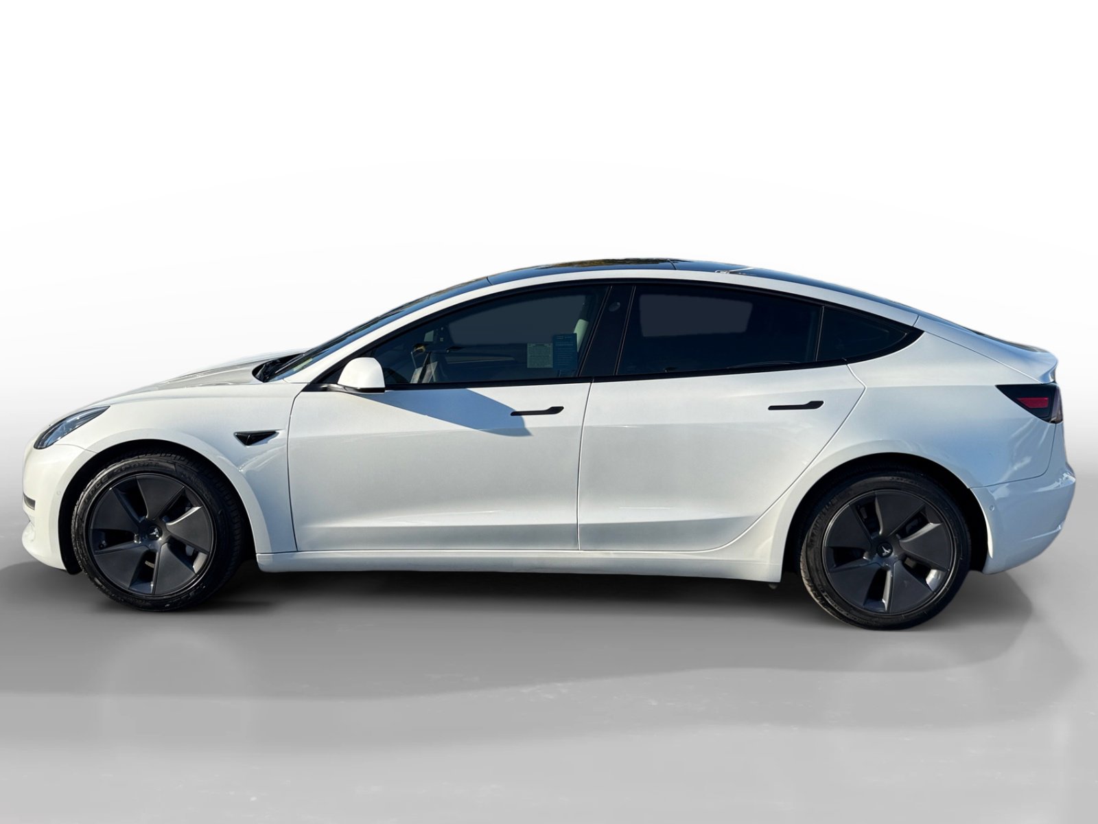 Used 2022 Tesla Model 3 Long Range with VIN 5YJ3E1EB7NF136598 for sale in San Jose, CA