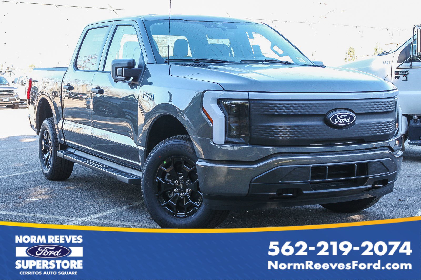 2025 Ford F-150 Lightning