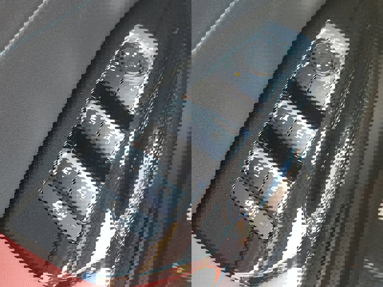 2025 Kia K5 GT-Line photo 26