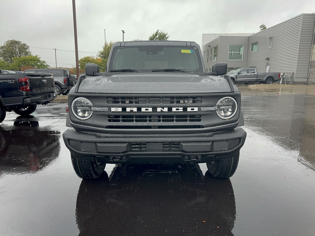 2025 Ford Bronco Big Bend photo 2