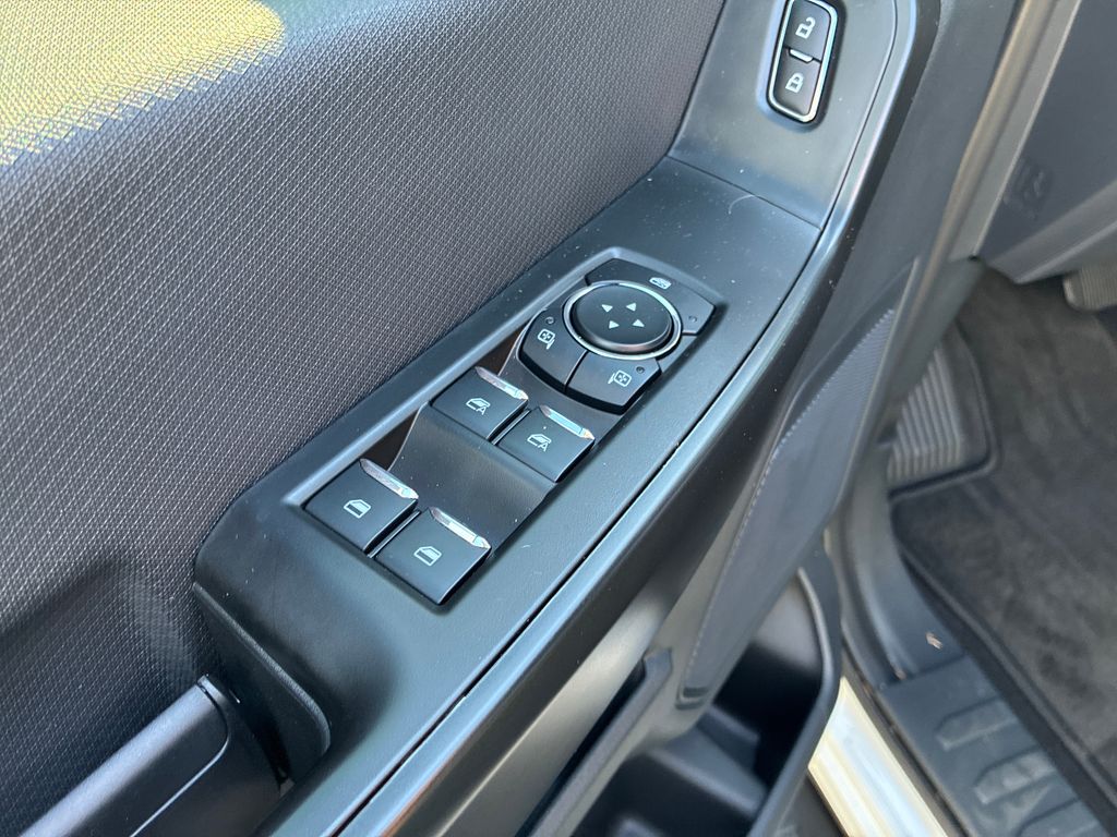 2024 Ford F-150 STX photo 18