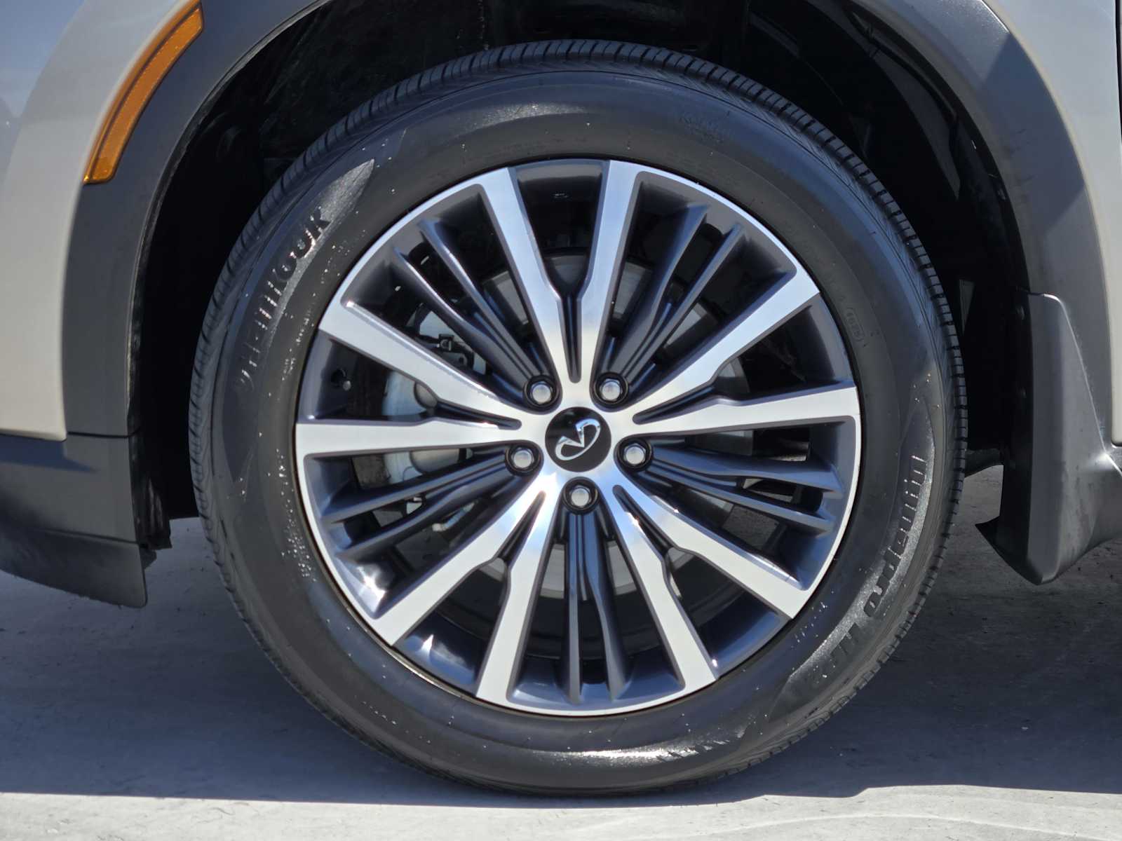 2025 Infiniti QX60 Sensory photo 10